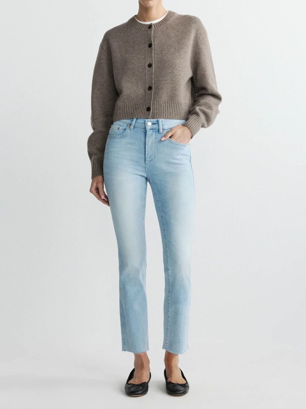 DL1961 DL Women's Mara Straight Light Wash Mid Rise Jeans w Raw Hem  Size 26